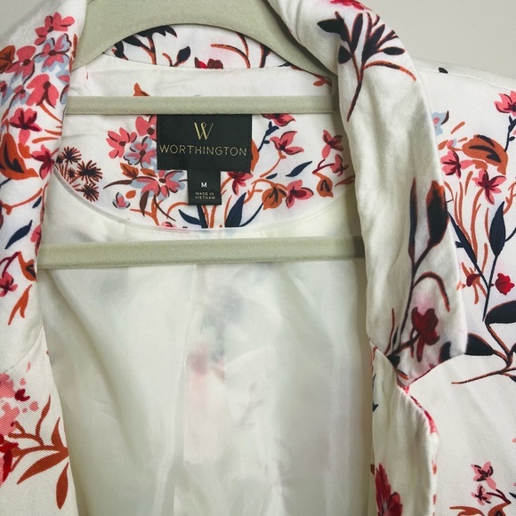 Floral Worthington Blazer - Picture 3 of 5